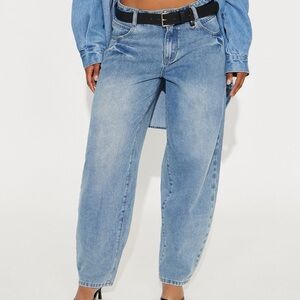 Fashion Nova Light Blue Boyfriend Jeans